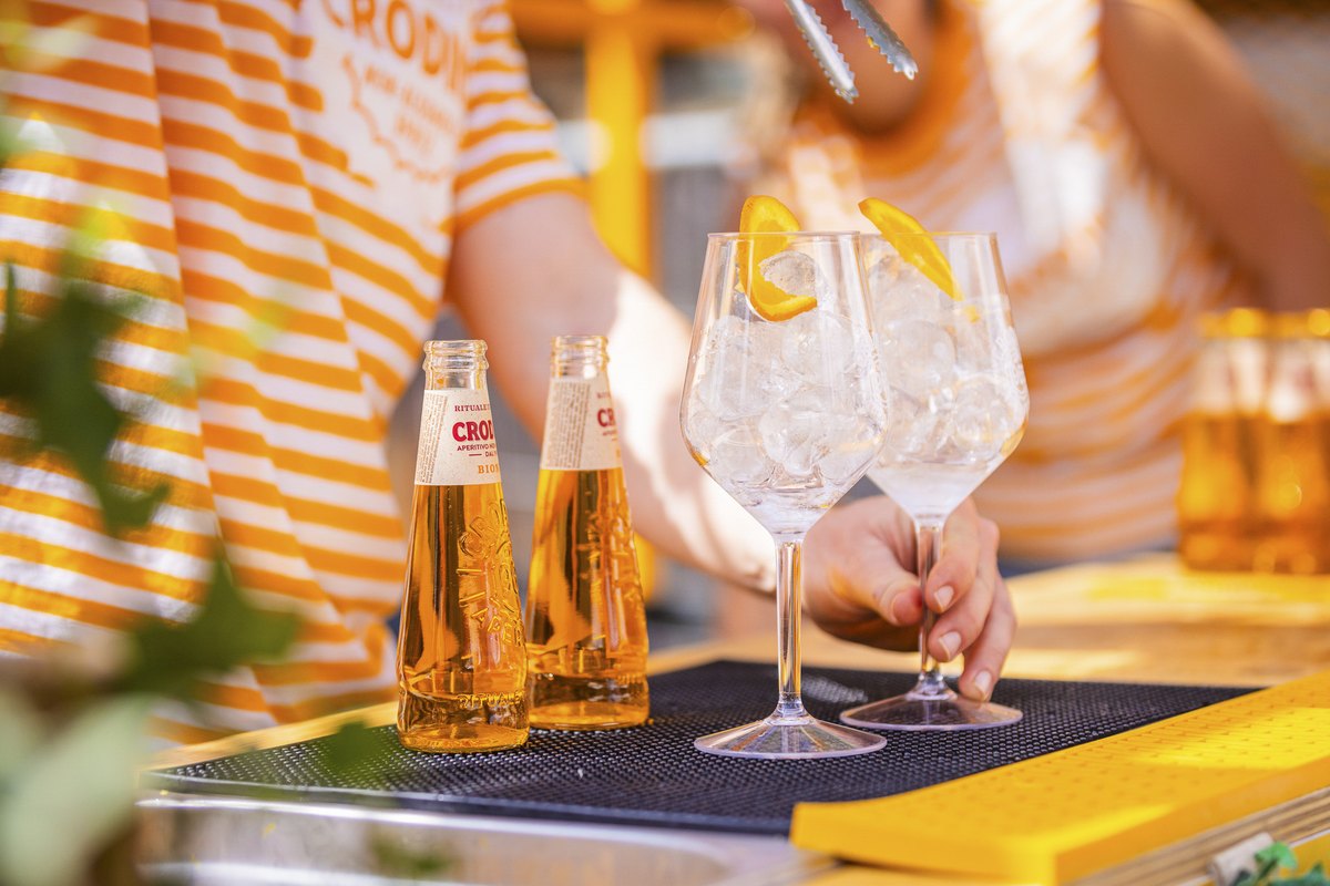 Drankjes op tafel bij Lepeltje Lepeltje